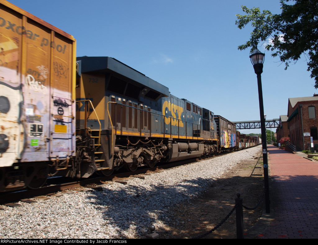 CSX 732